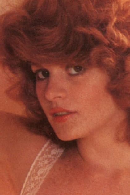 Lisa De Leeuw