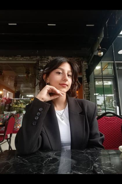 Sena Şahin