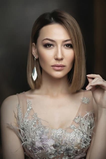 Lola Yoʻldosheva