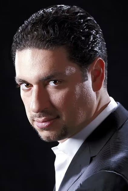 Roman Kariolou