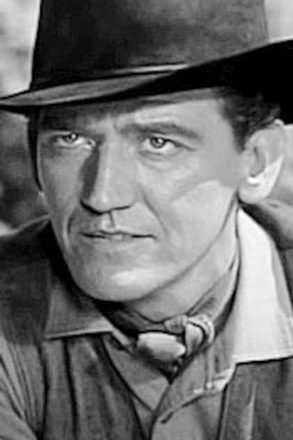 Earle Lyon