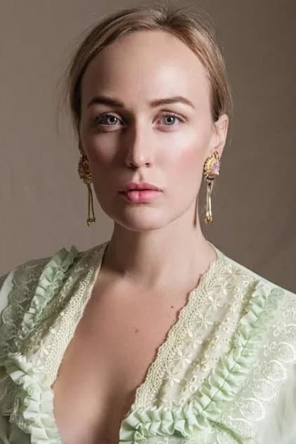 Moonica Mac