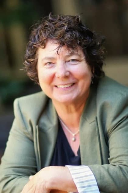 Lucie Faulknor