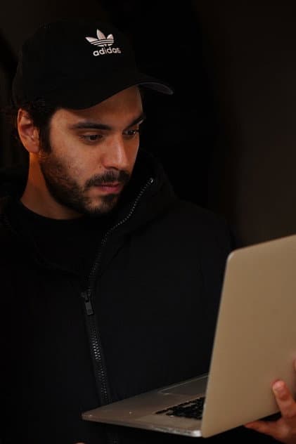Theo Teris
