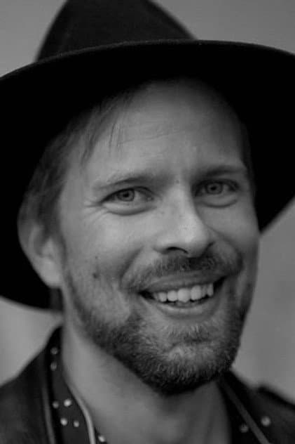 Aarne Tapola