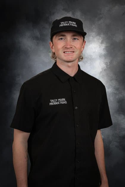 Riley McMahon