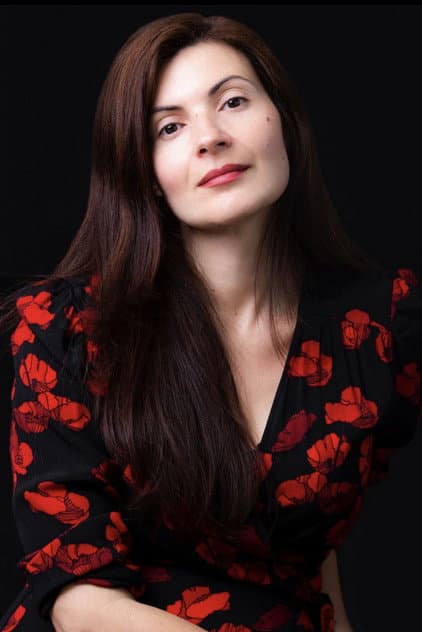 Mona Awad