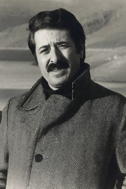 Suha Arın