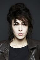 Adrienne Pauly